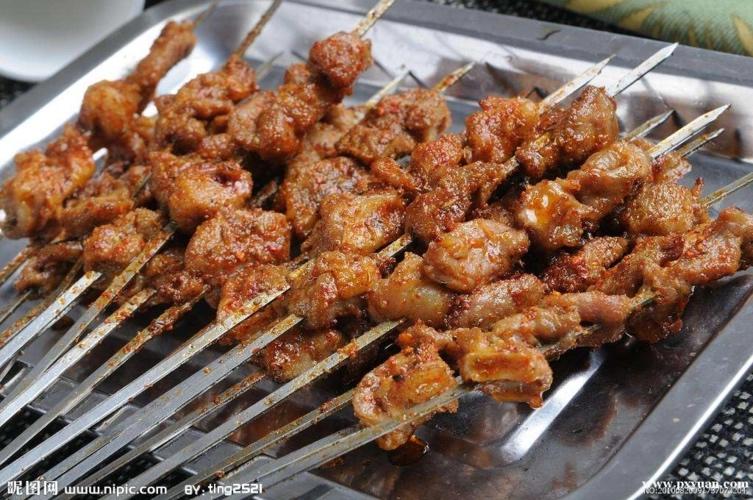 空气炸锅烤羊肉串的做法