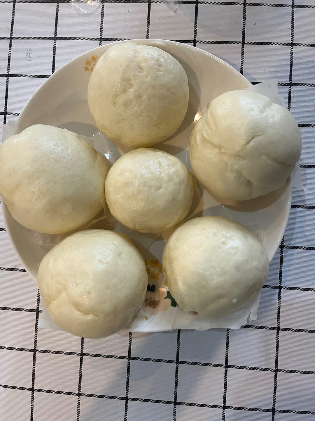 手工牛奶馒头（附详细的揉面发酵视频）