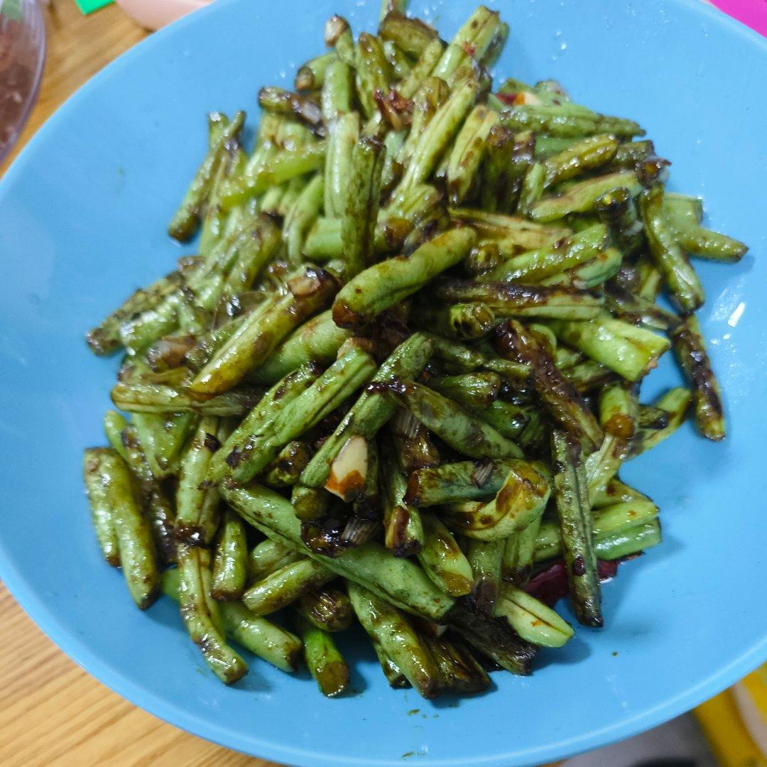 超好吃的干煸豆角