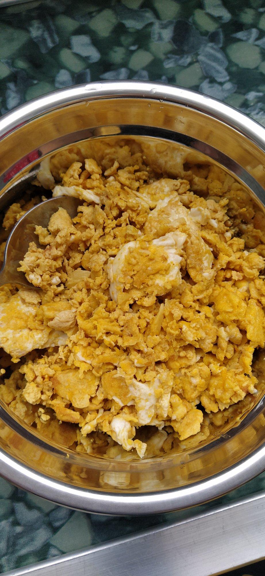 赛螃蟹/蟹黄蛋 (鸭蛋消耗好办法)