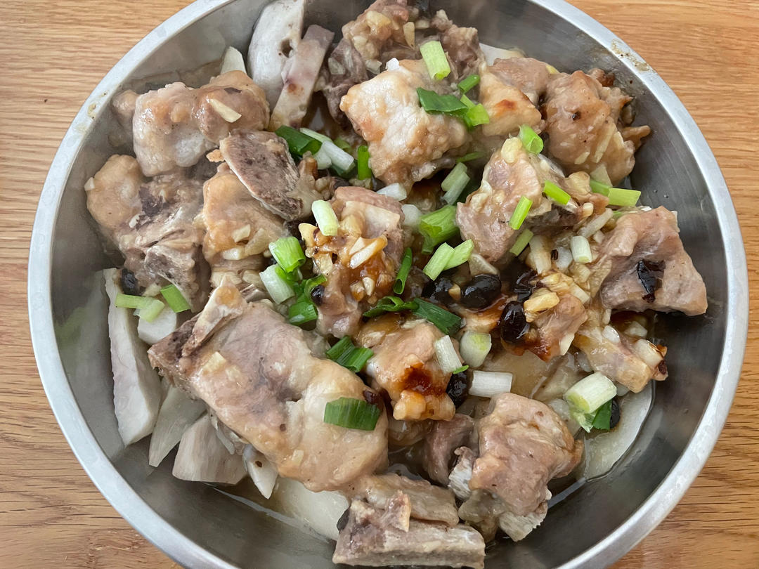 荔浦芋头蒸排骨