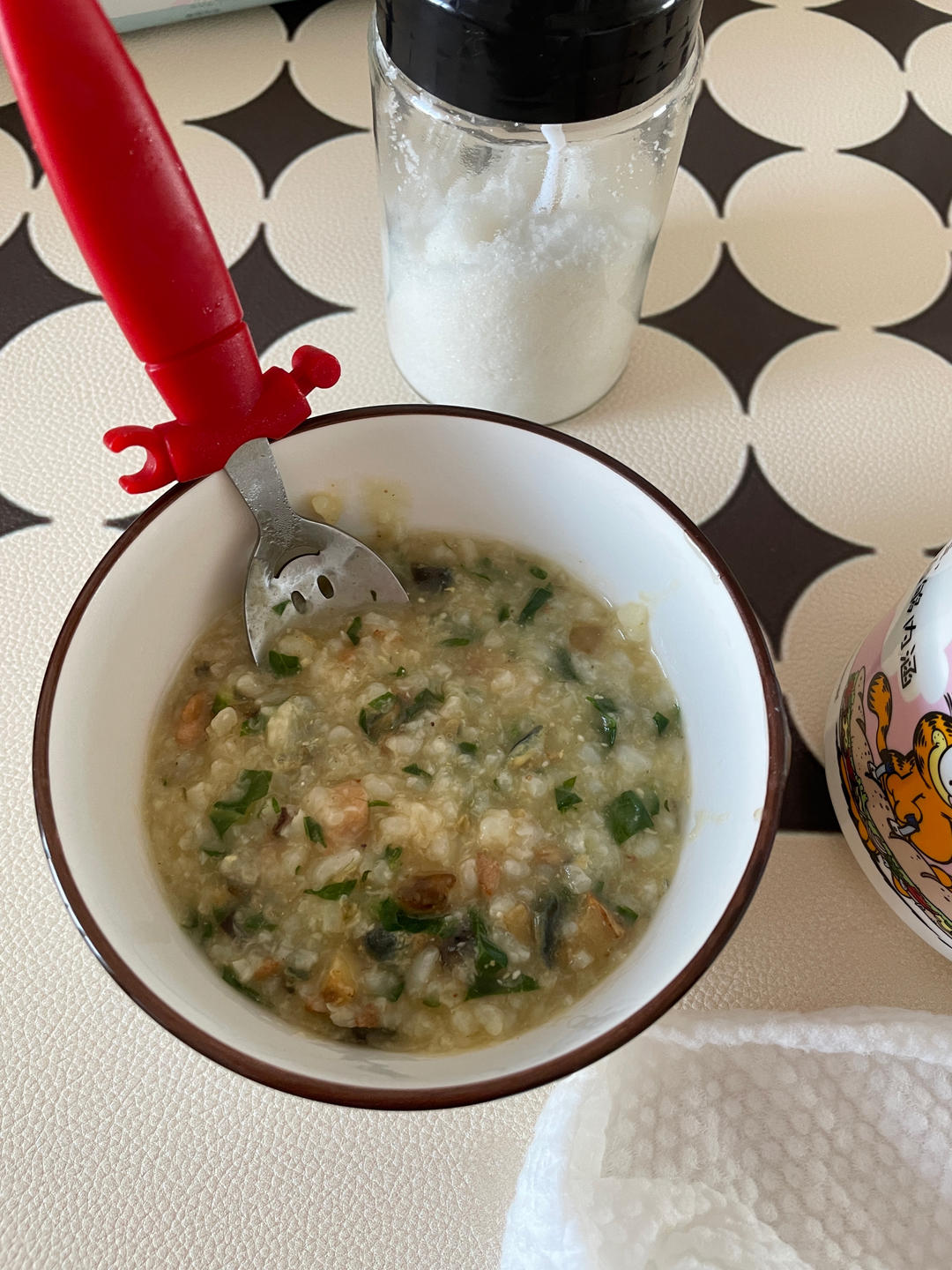 妈妈👩教我做的皮蛋瘦肉粥🥣简单快捷美味😋