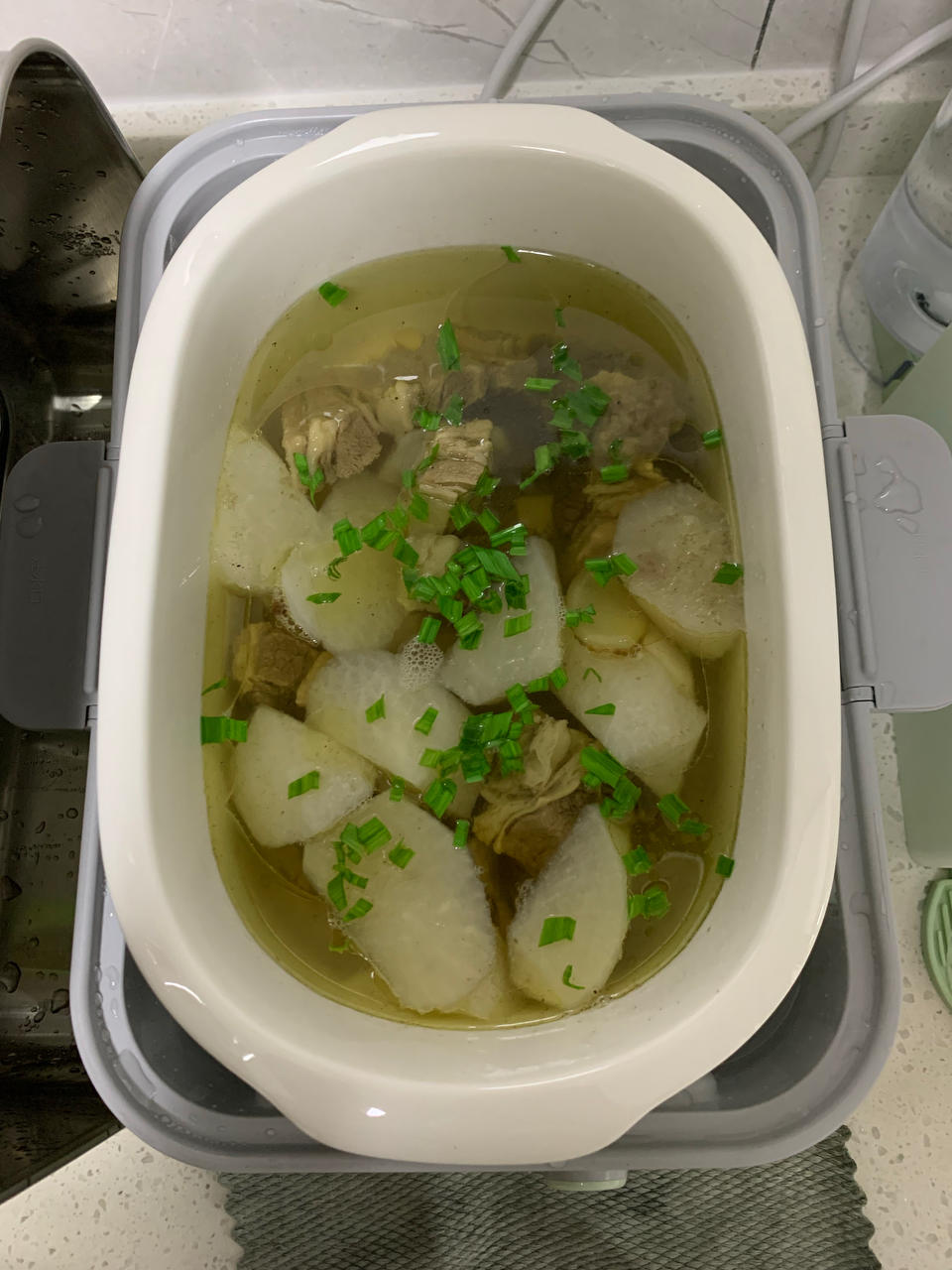 山药炖鸡汤【12月北鼎蒸炖锅食谱】