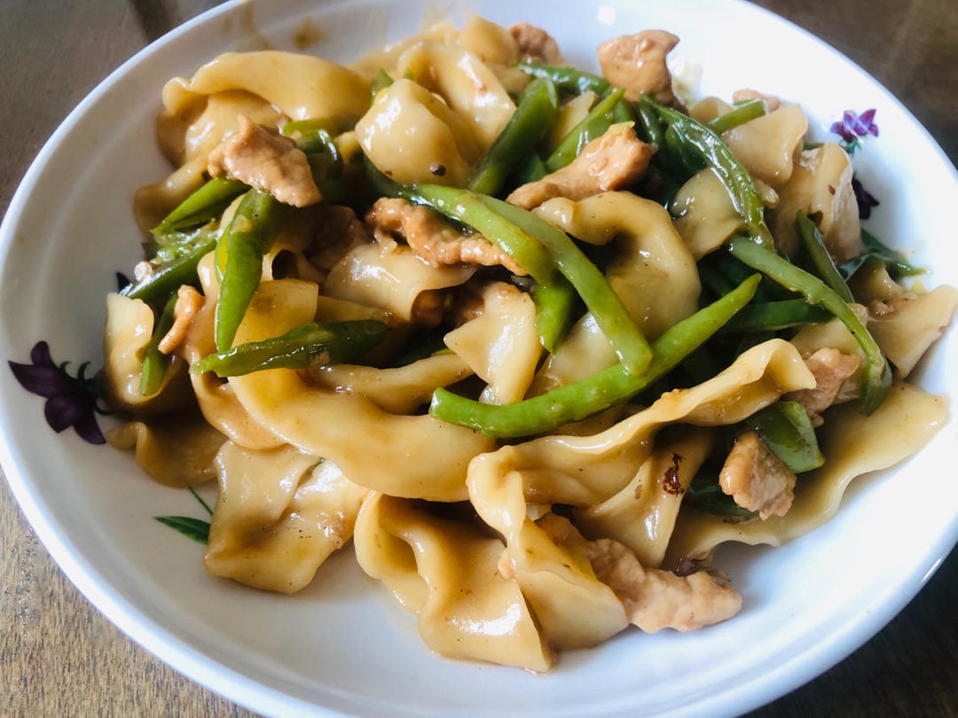 豆角焖面