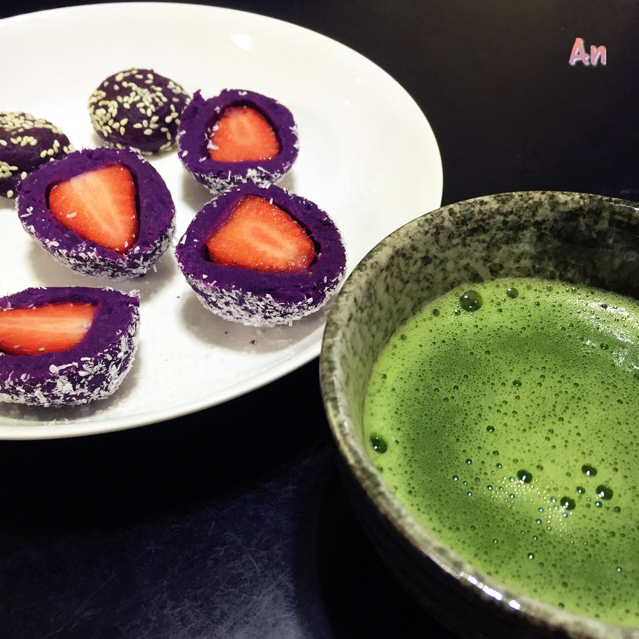 草莓椰蓉紫薯球