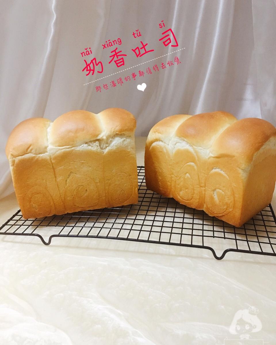 吐司，奶香手撕面包，超级香浓