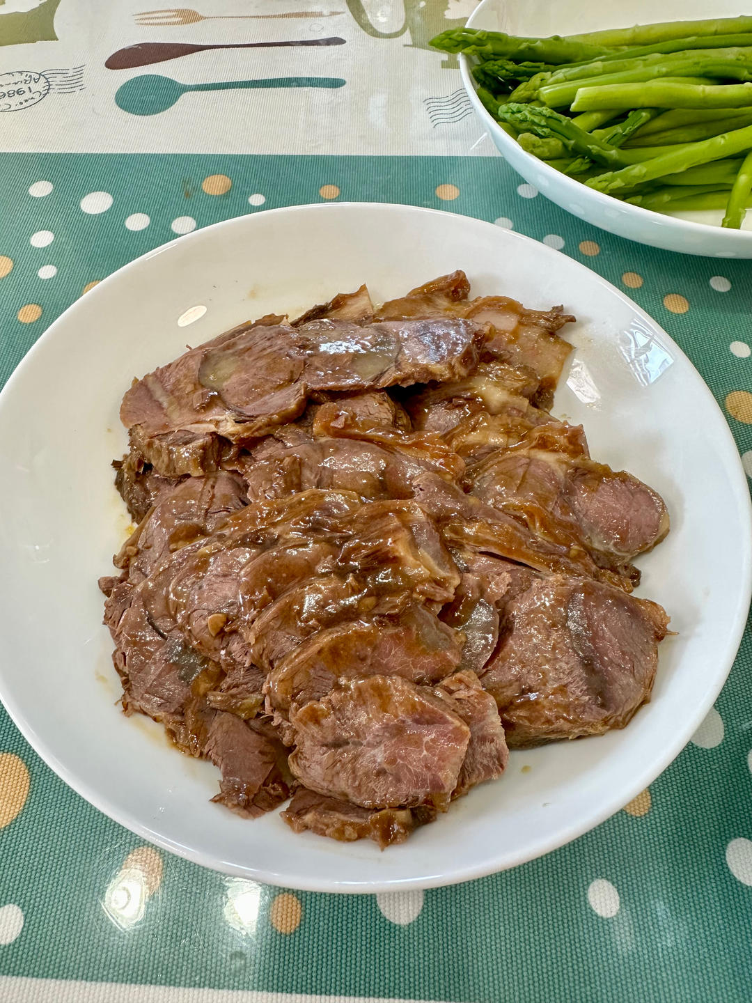 五香酱驴肉