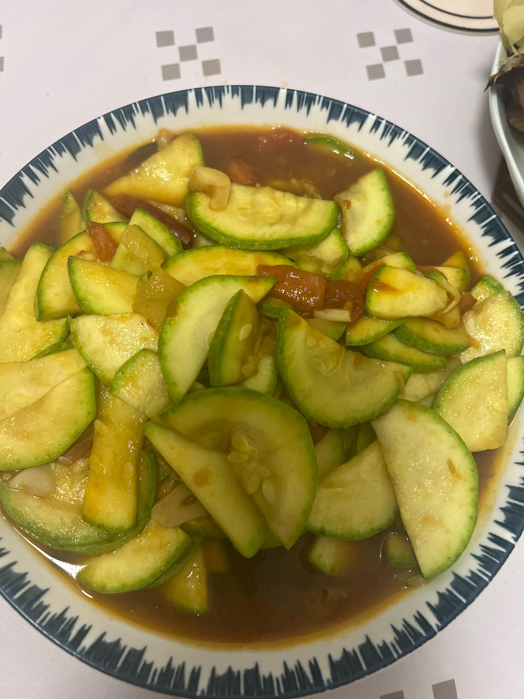 西红柿炒西葫芦
