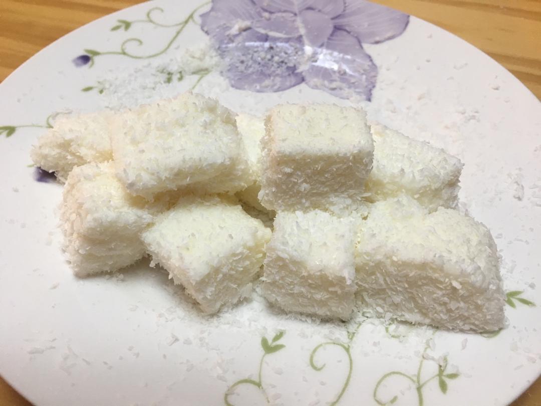 比85℃好吃百倍的椰蓉牛奶小方