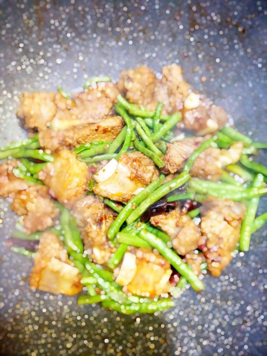 排骨焖豆角