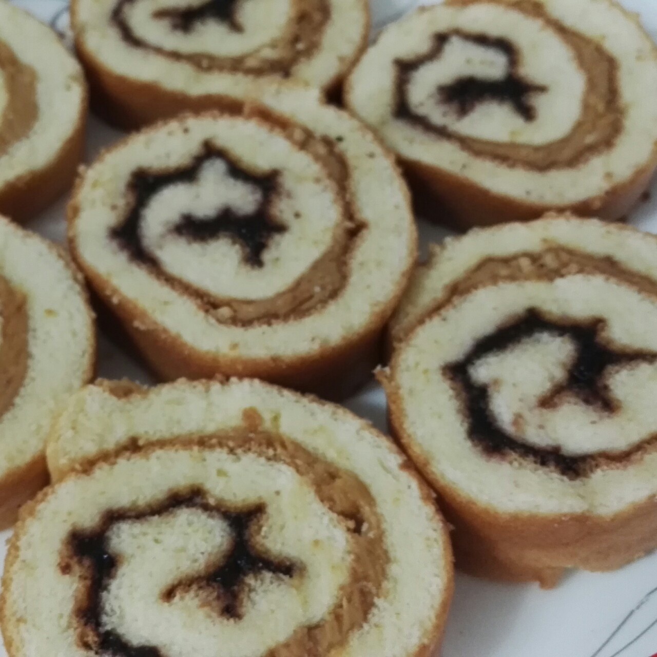 小四卷～风靡美食群的美味蛋糕卷