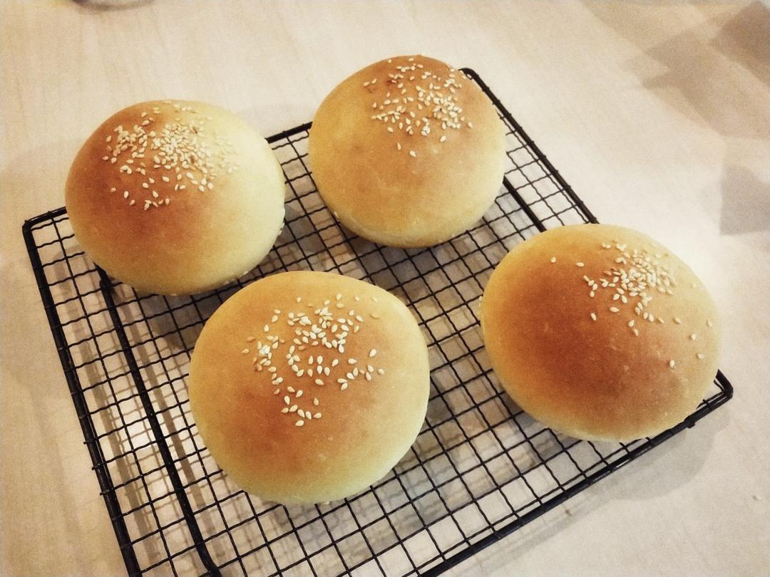 豆沙蛋黄面包～好吃到哭～