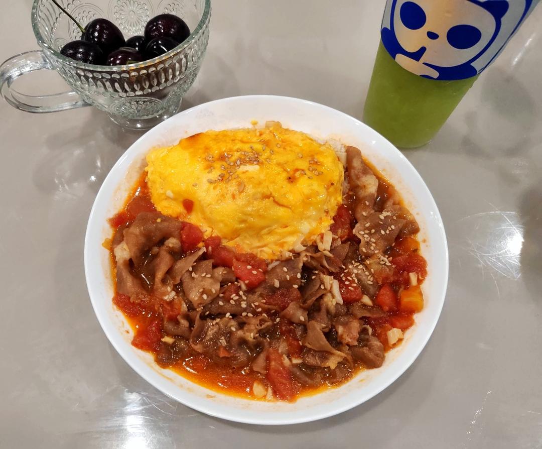 酸甜浓郁～超开胃🔥番茄滑蛋牛肉饭