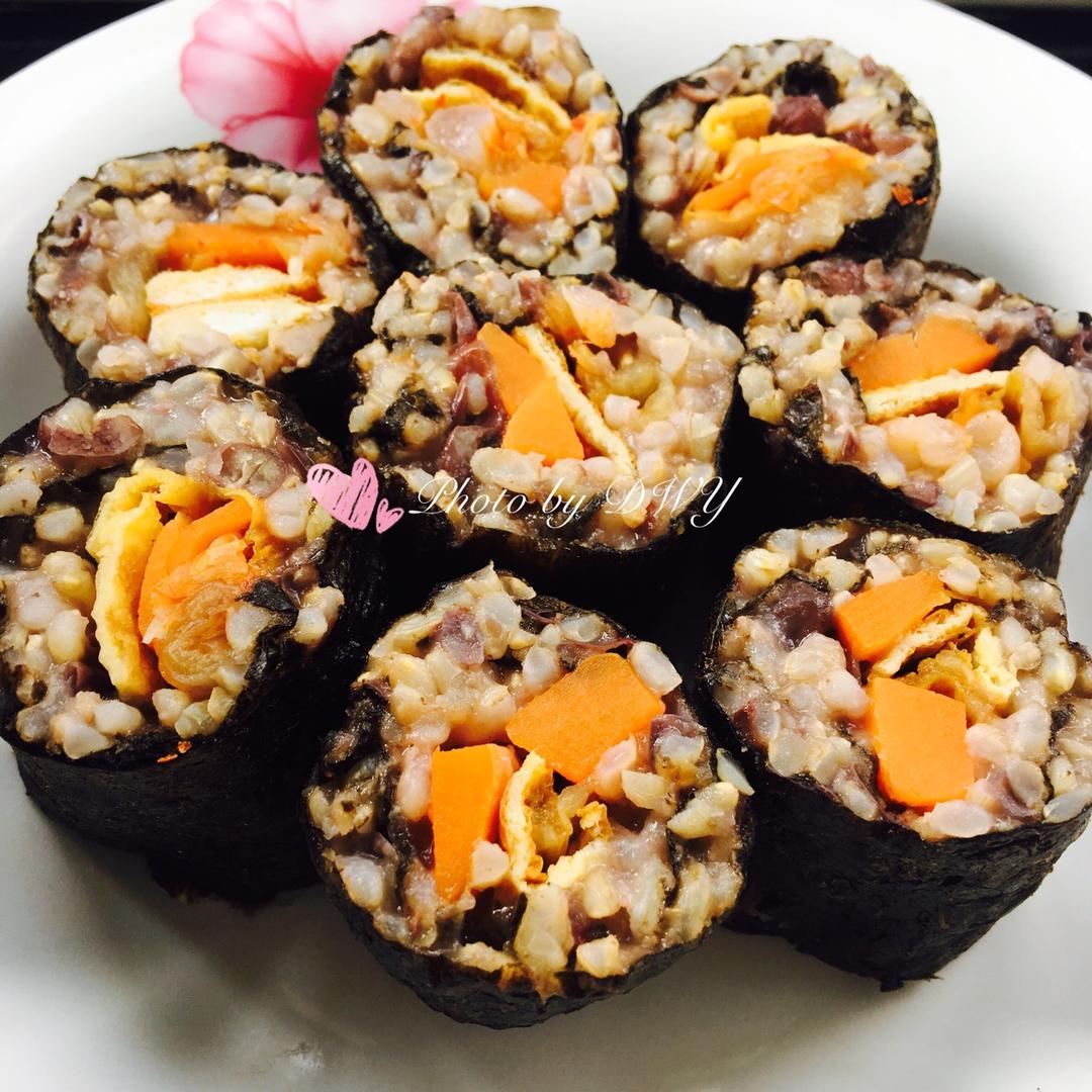 aceding做的糙米红豆寿司