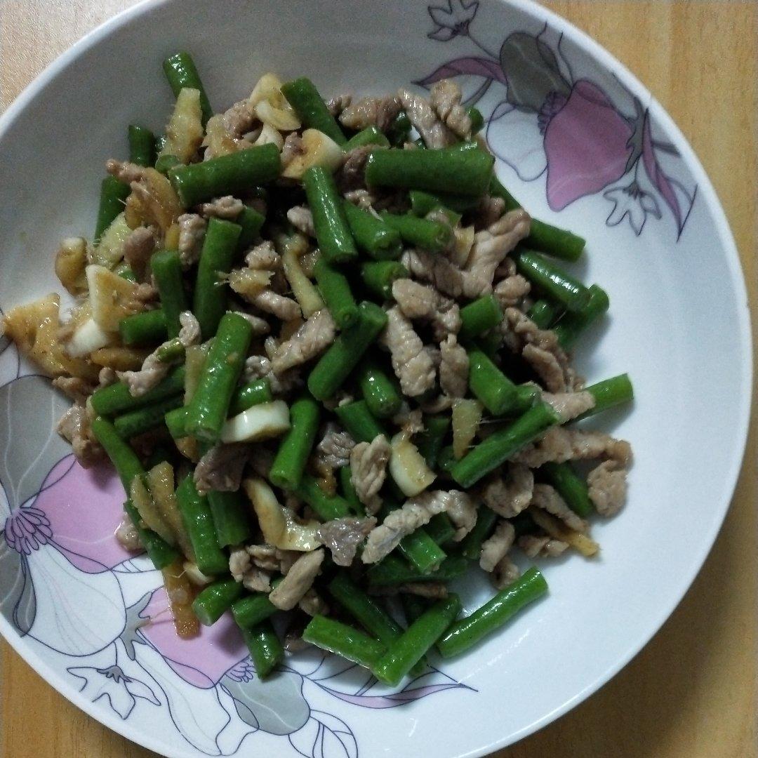 干煸豆角炒肉