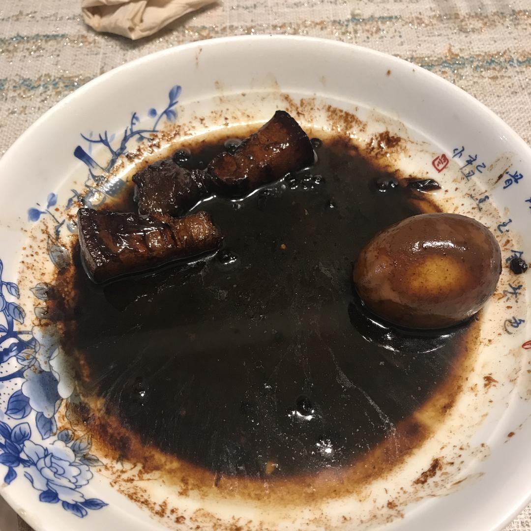 厨师长教你：“红烧肉”的家常做法，肉香四溢肥而不腻