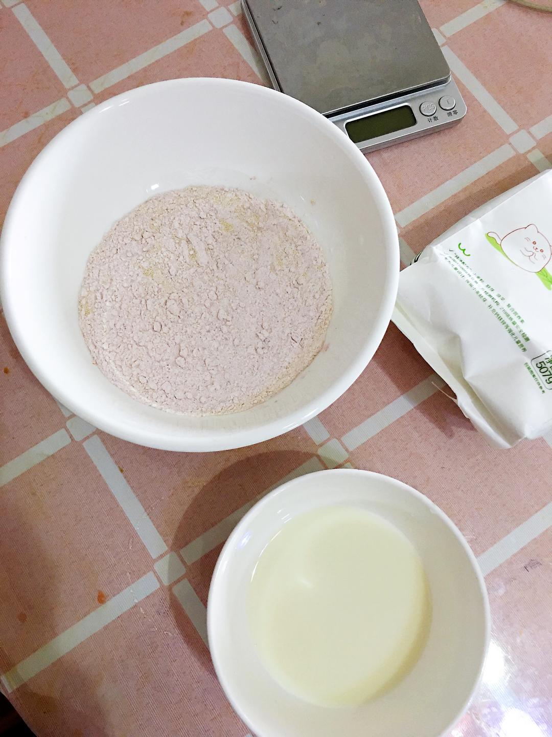 纯奶手撕吐司的做法 步骤1