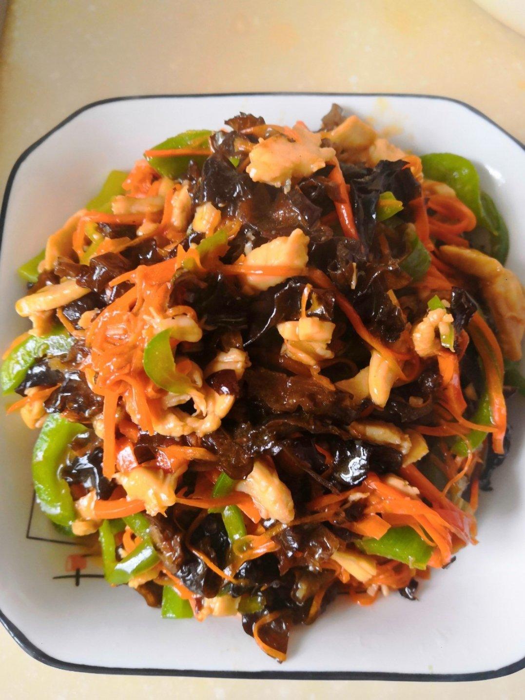 超好吃的鱼香肉丝（做法相当简单，一看就会）