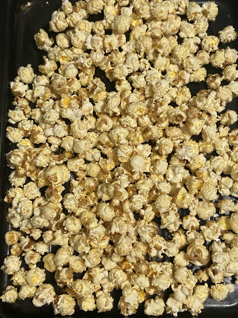 爆米花来了！！！超级简单易上手的焦糖/巧克力爆米花