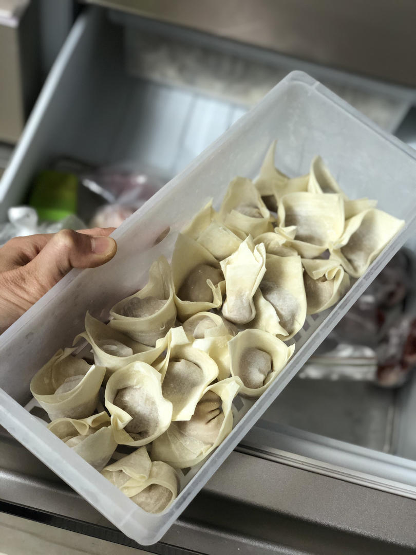 猪肉虾仁馄饨