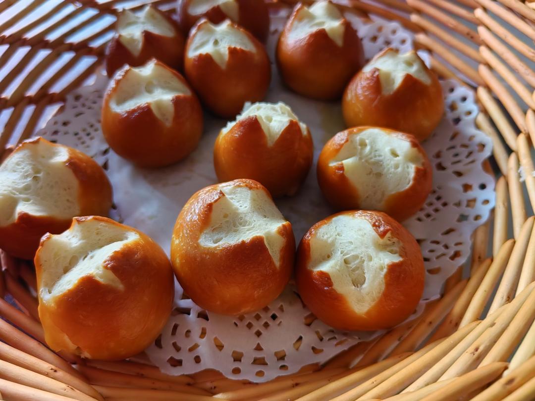 德式碱水面包｜一口碱水球｜超级快手｜免冷冻｜免发酵｜免手套膜