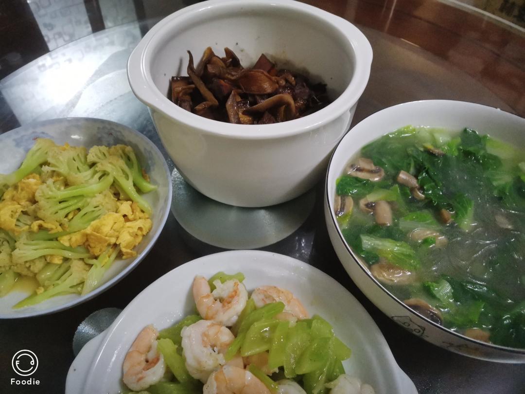萝卜干烧肉