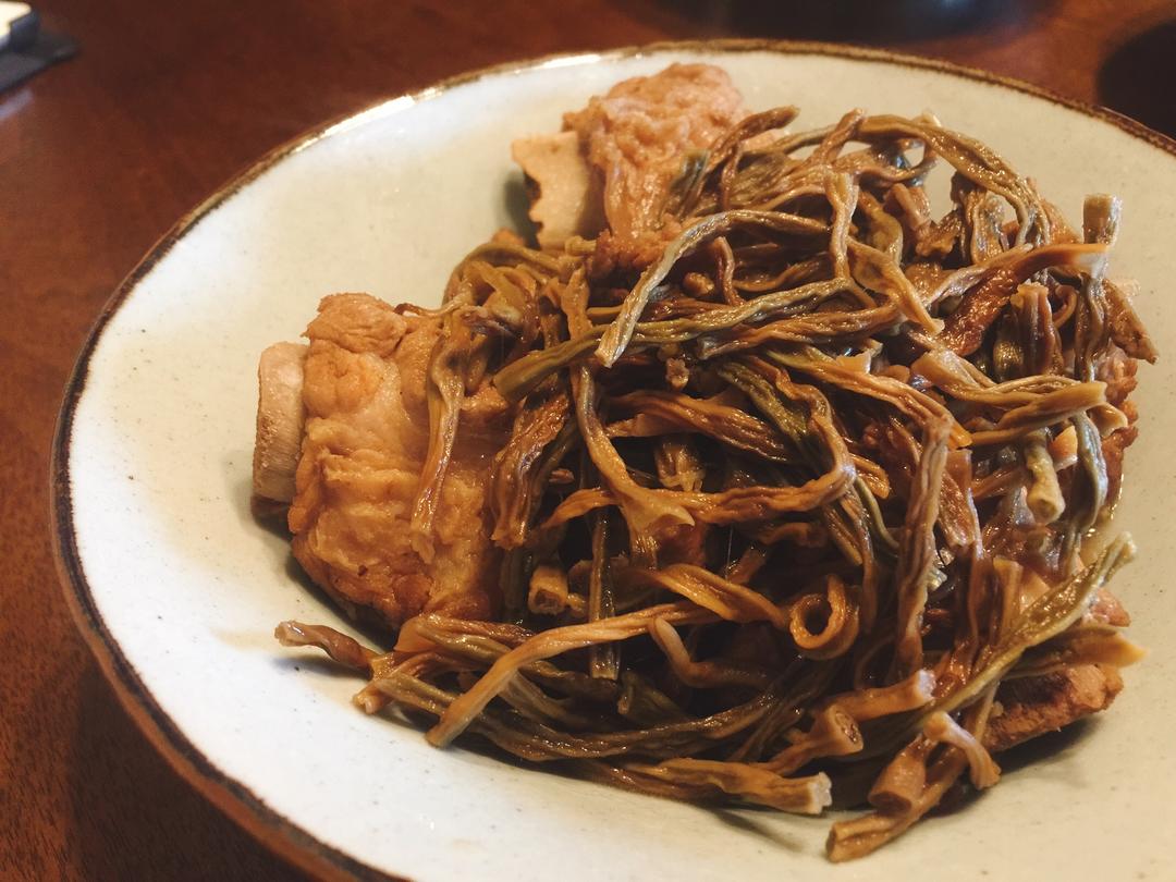 【豆角炖排骨】干豆角爱好者的最爱