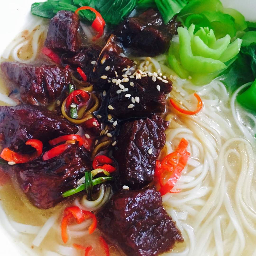 【红烧牛肉面】