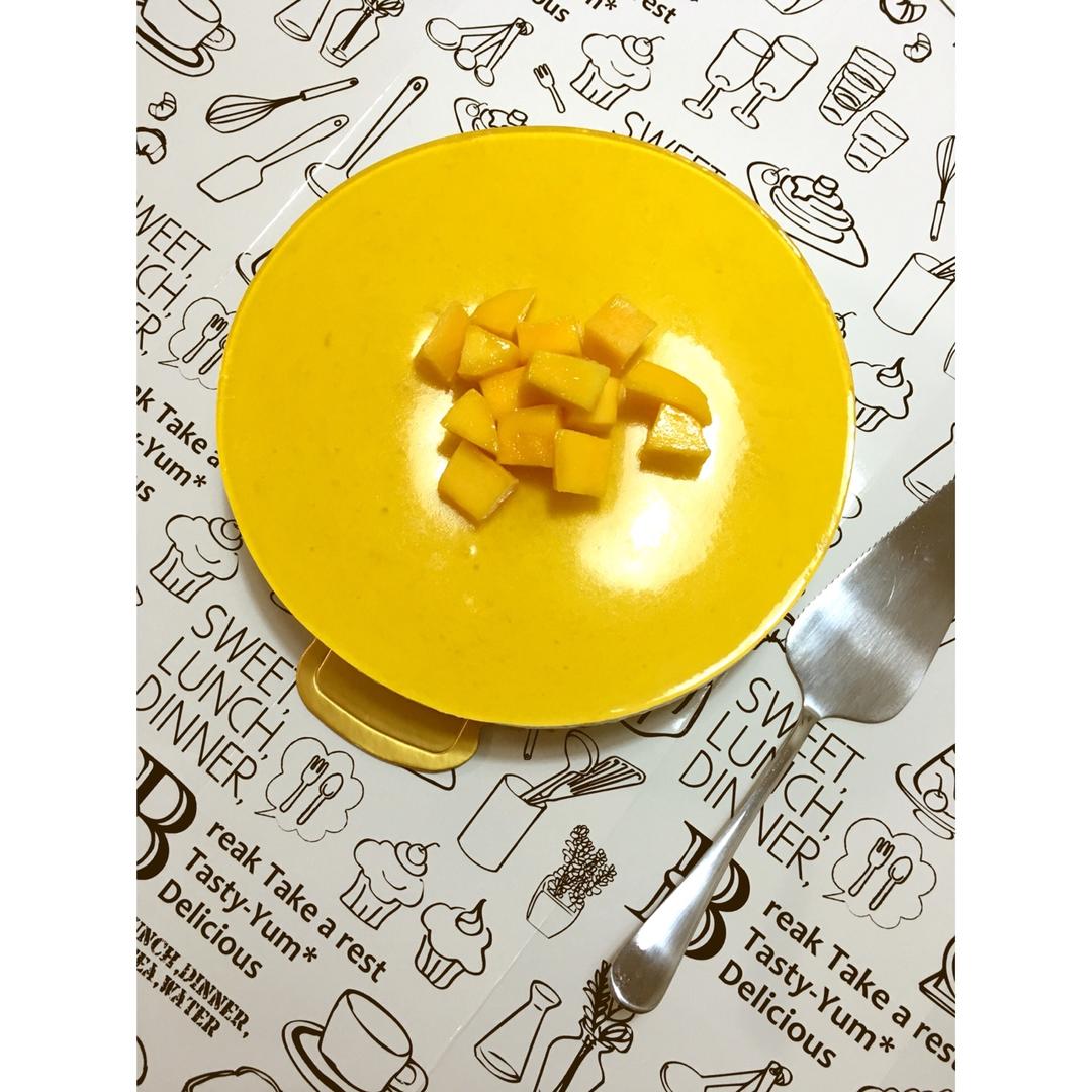 芒果酸奶慕斯加镜面 （8寸）
