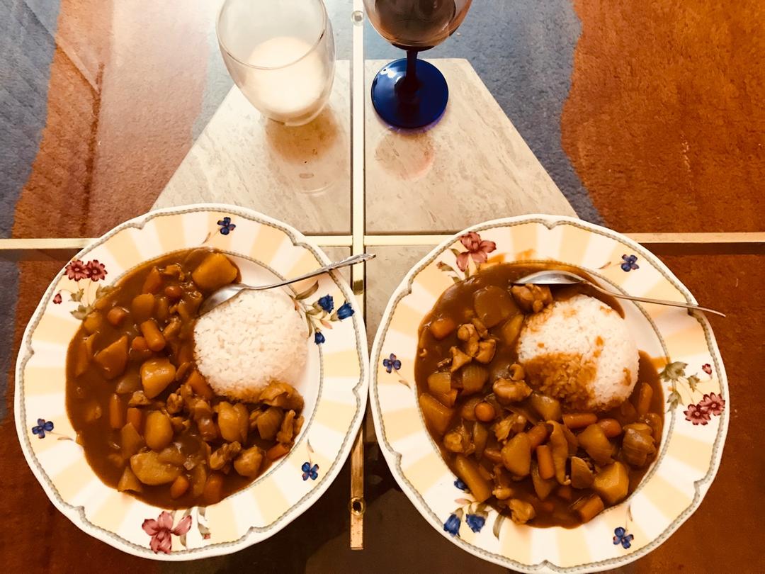 咖喱鸡肉饭