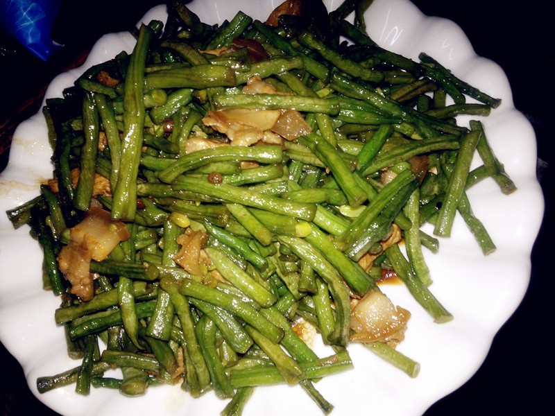 半边豆角小炒肉