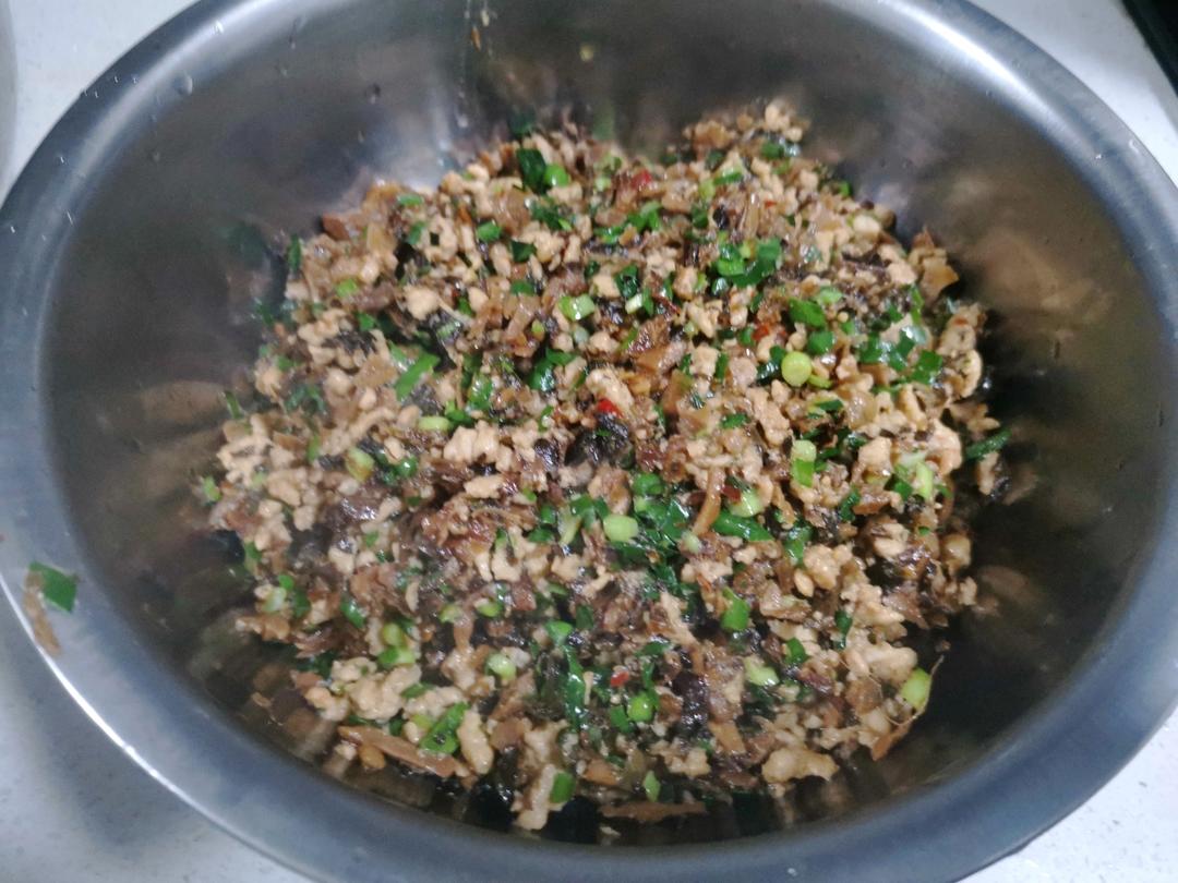 梅干菜包子