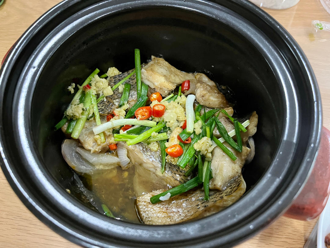 葱香焗鲈鱼
