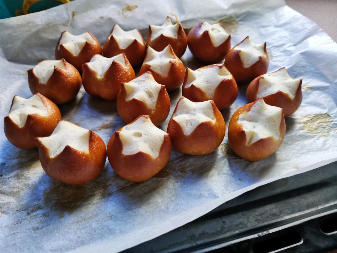 最详细的碱水包 【德国结面包 布雷结面包】有关碱水面包Brezel的一切 Bretzel Brezen Pretzel