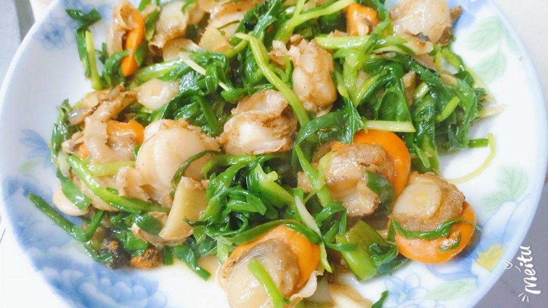 扇贝肉炒韭菜