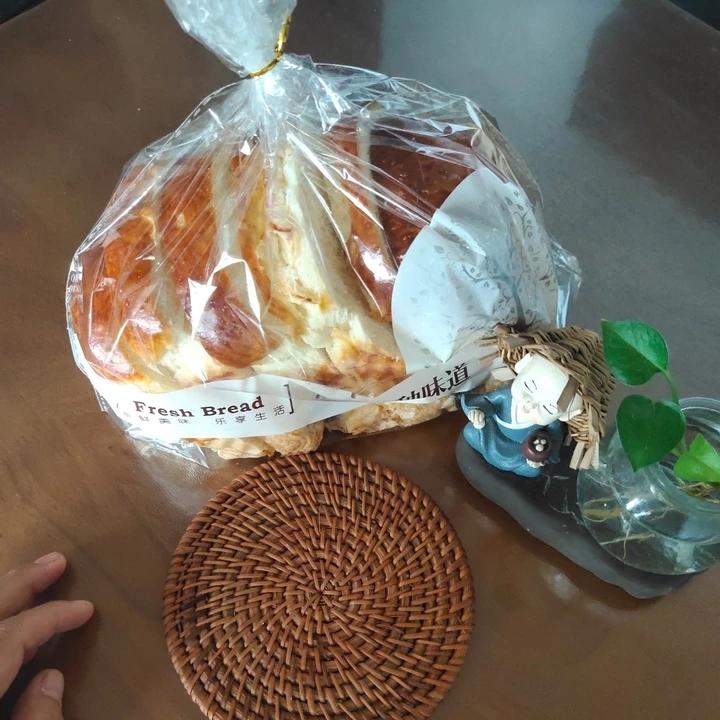 吐司，奶香手撕面包，超级香浓