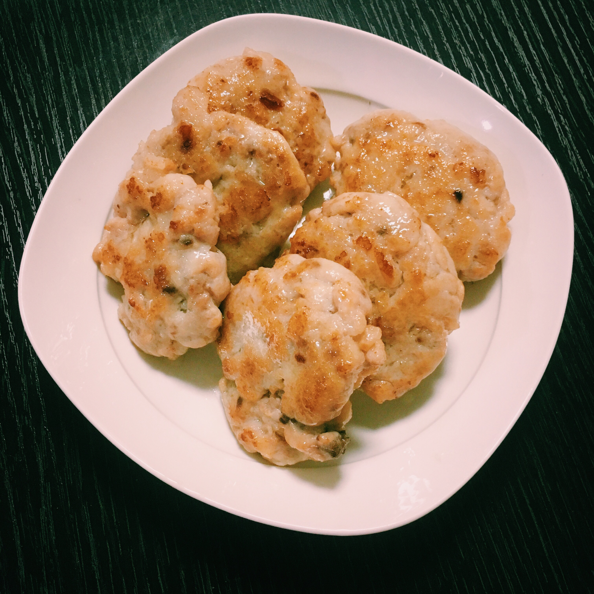 香煎鱼饼