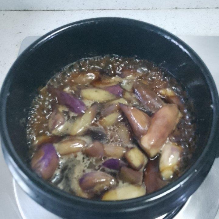 网红菜红烧茄子煲