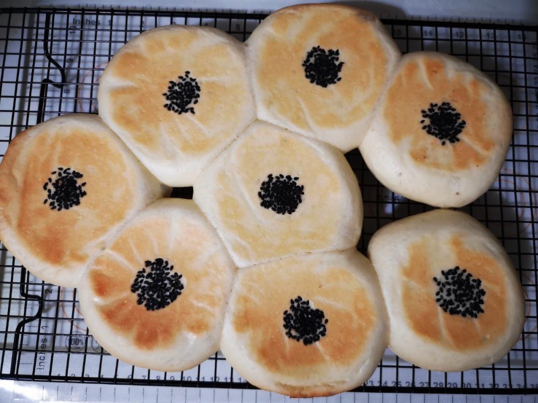 藏不住了！每周必做的紫米软面包 皮薄馅多又软糯 放3天还是很软