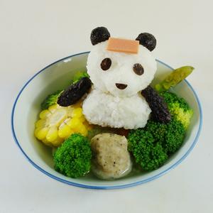 温泉熊猫饭团的做法 步骤8