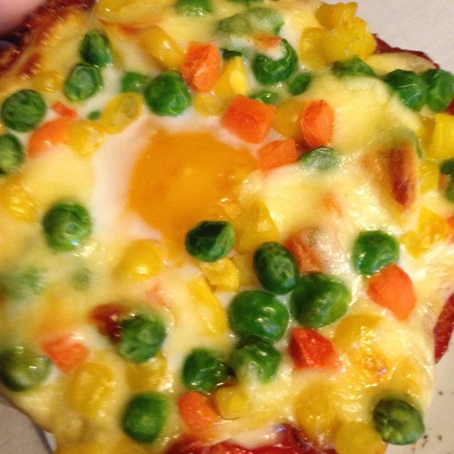 吐司太阳蛋披萨