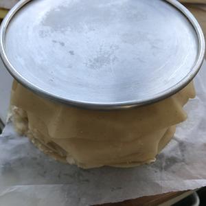 豆乳千层蛋糕/豆乳毛巾卷的做法 步骤11