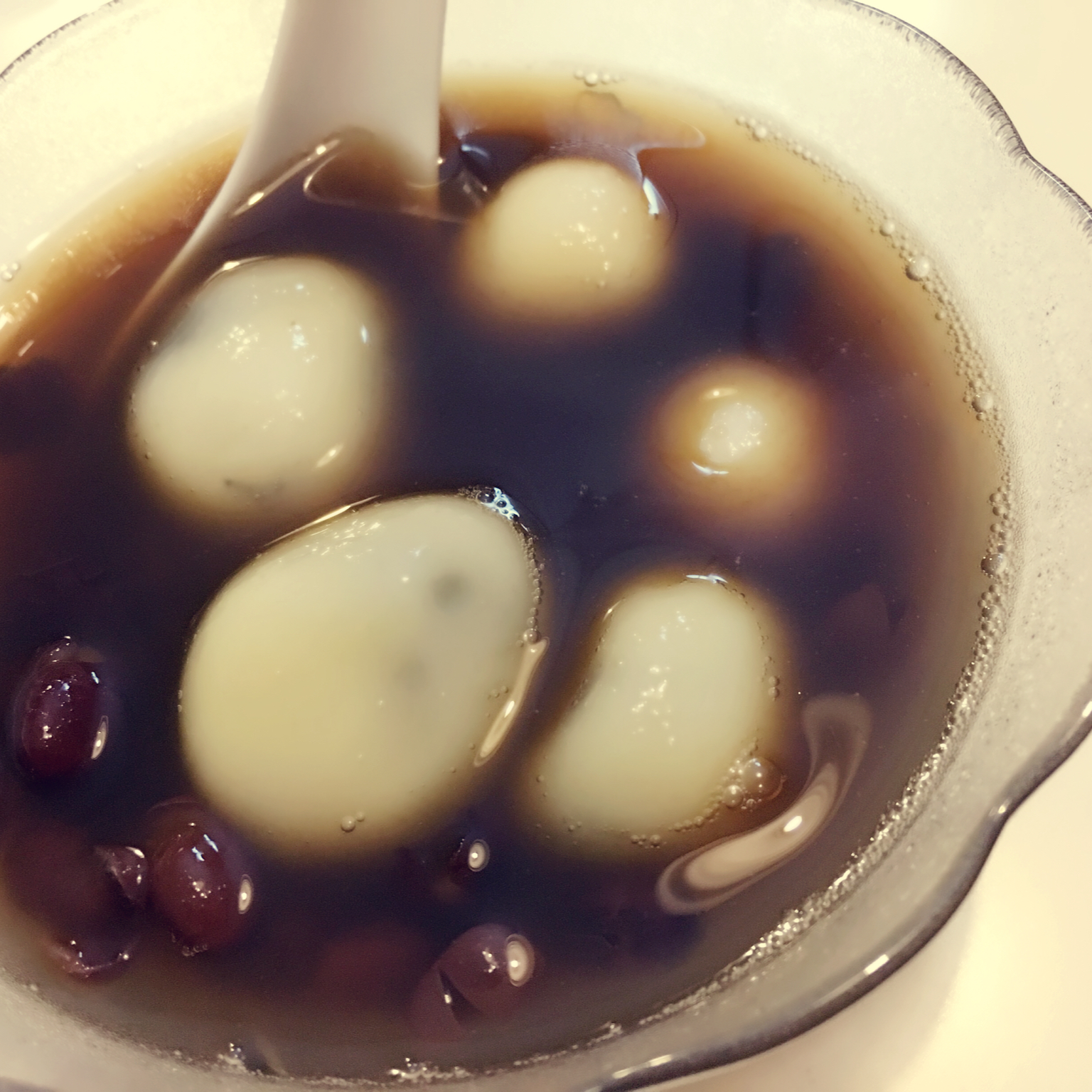 黑芝麻汤圆