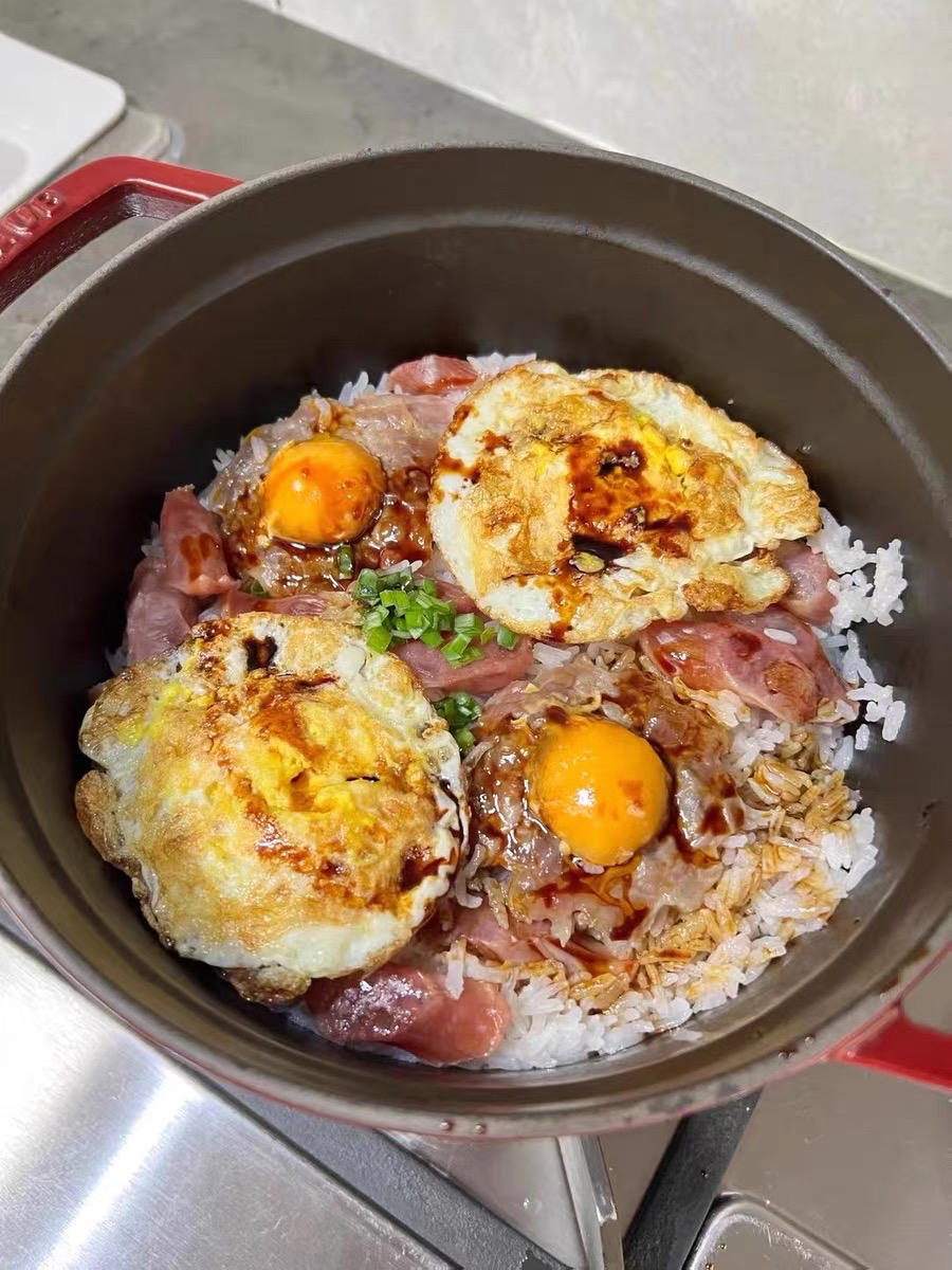 简单美味煲仔饭｜太太乐鲜鸡汁食谱