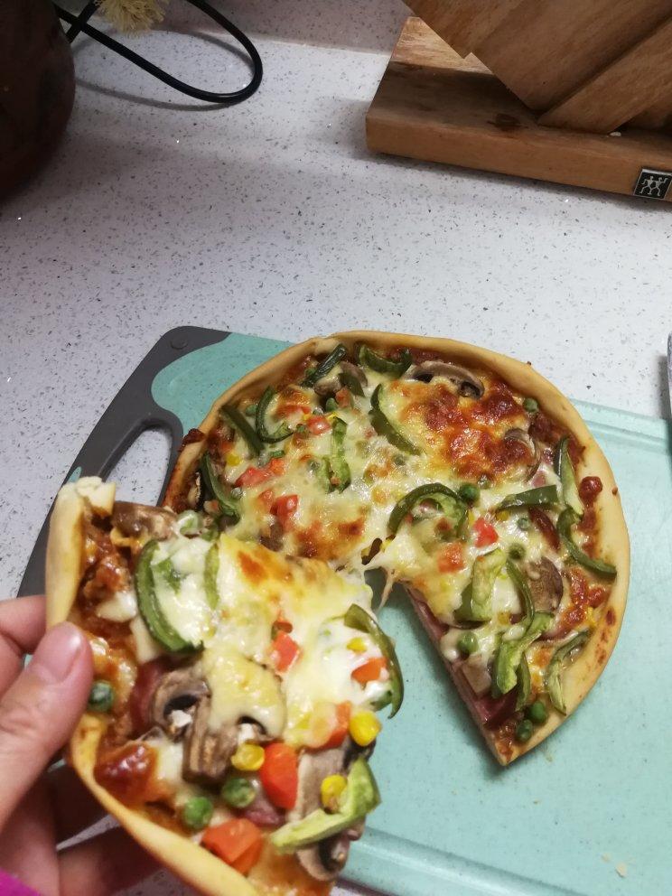 8寸纯手工什锦披萨