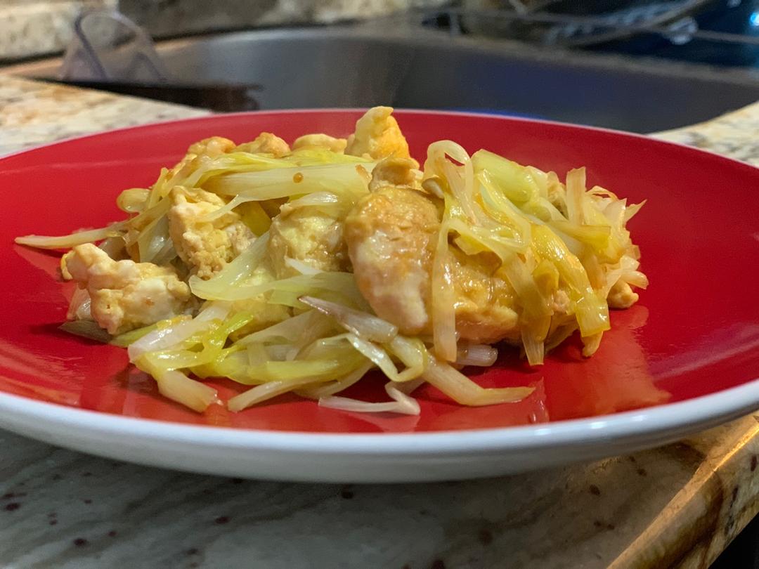 老丁的私房菜－韭黄炒鸡蛋