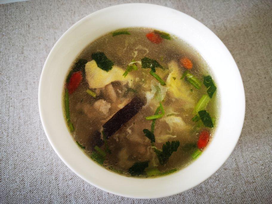 蘑菇鸡蛋汤