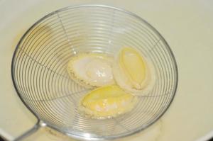 鲍鱼扒竹荪蛋的做法 步骤5