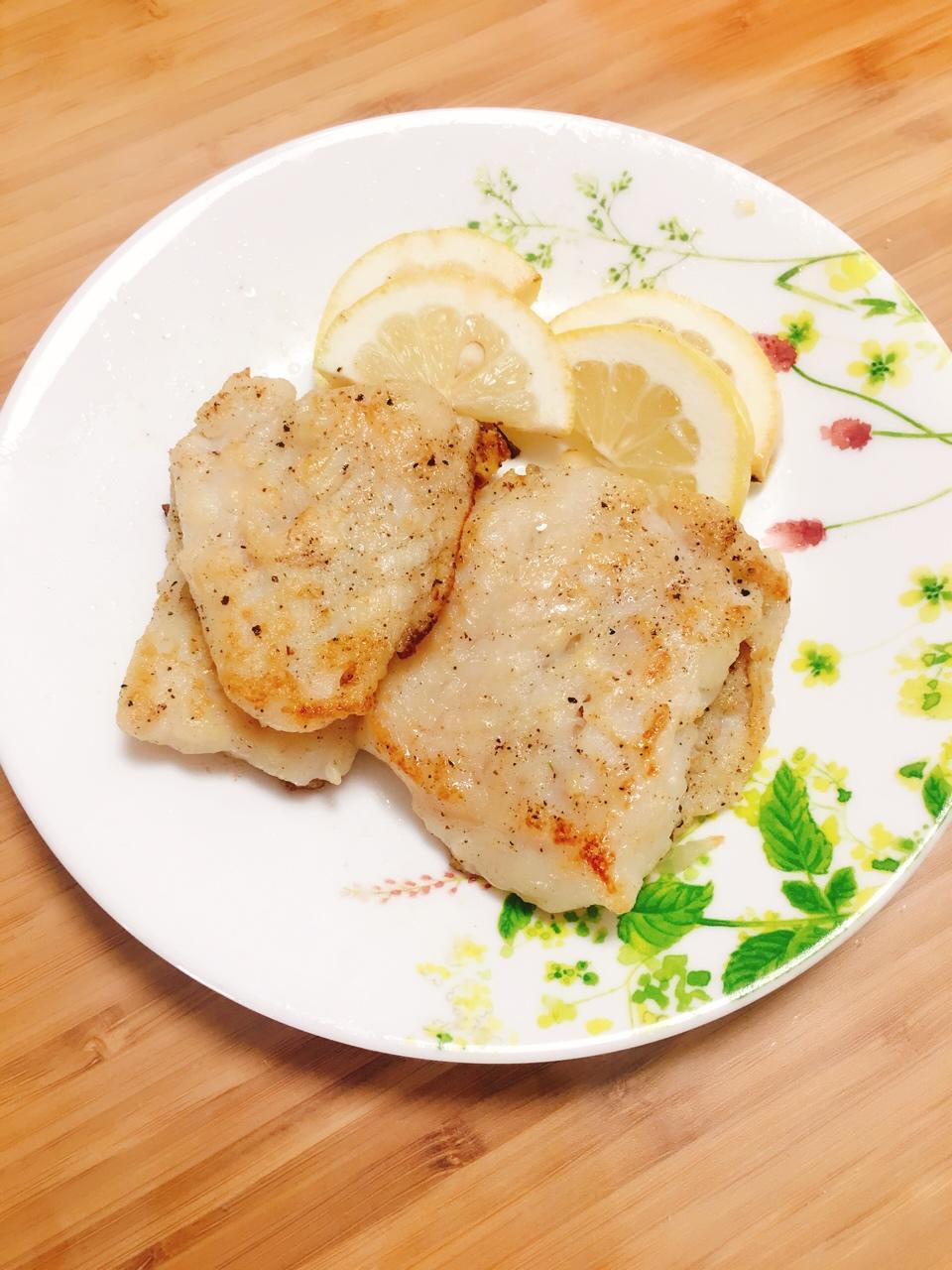 香煎龙利鱼——fit食谱系列