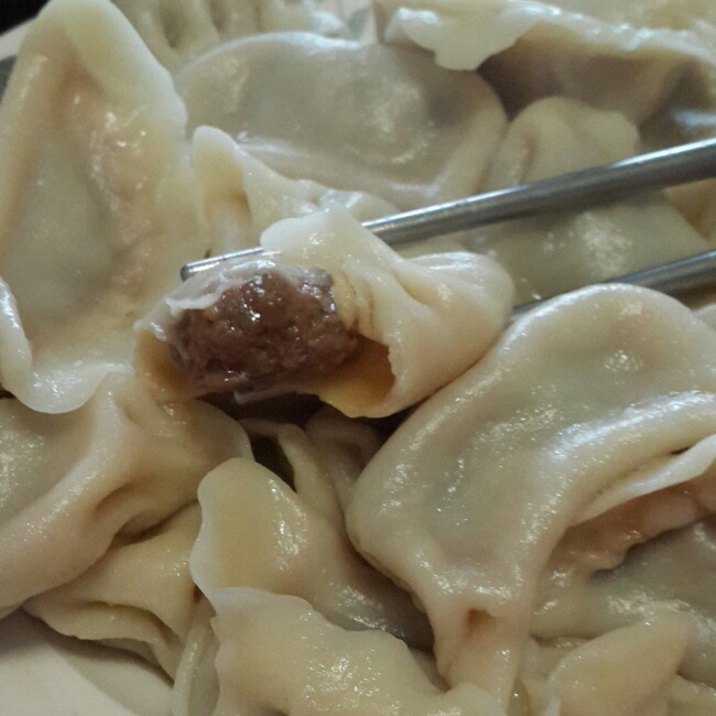 饺子 羊肉大葱水饺 糖果果爱妹妹做的羊肉大葱水饺糖果果爱妹妹